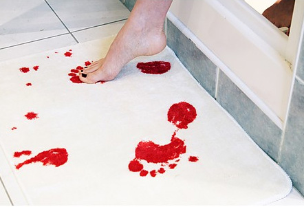 alfombrilla ensangrentada